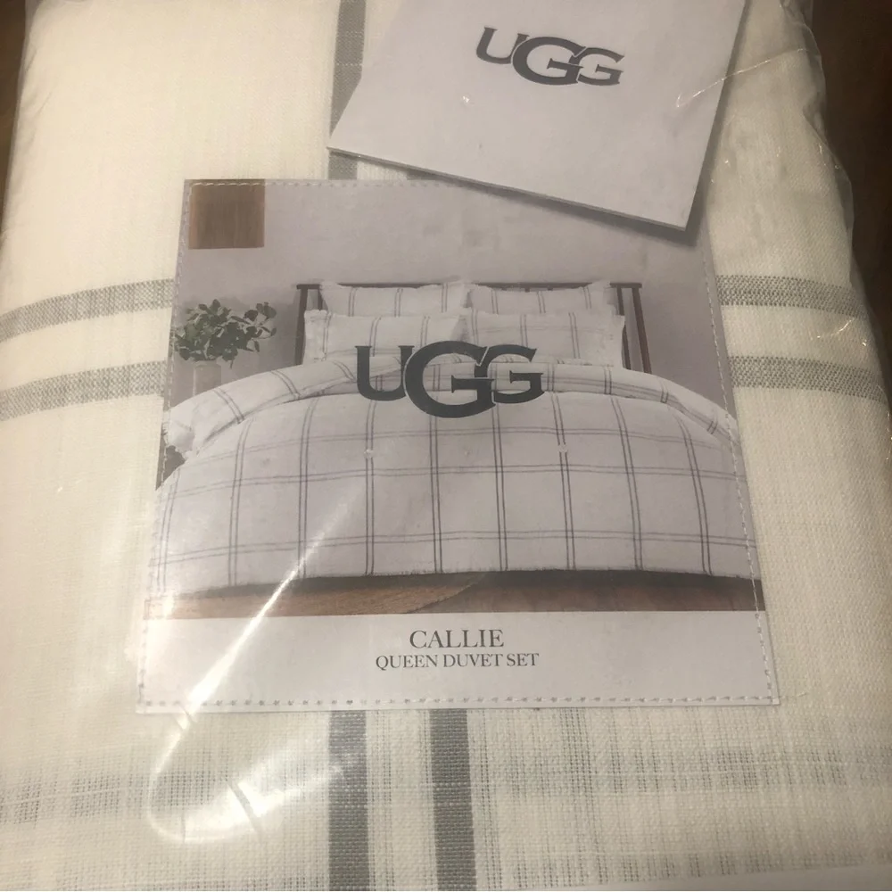 NEW $248 UGG® Callie Washed Yarn Dyed 3 Pc. Duvet Cover Set, Queen!